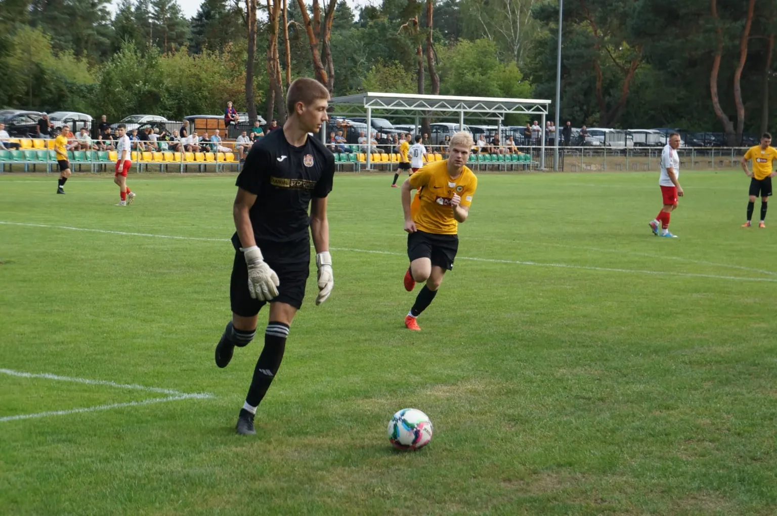 Zdjęcia do artykułu KS Wesoła przegrywa na wyjeździe z UKS Amur Wilga