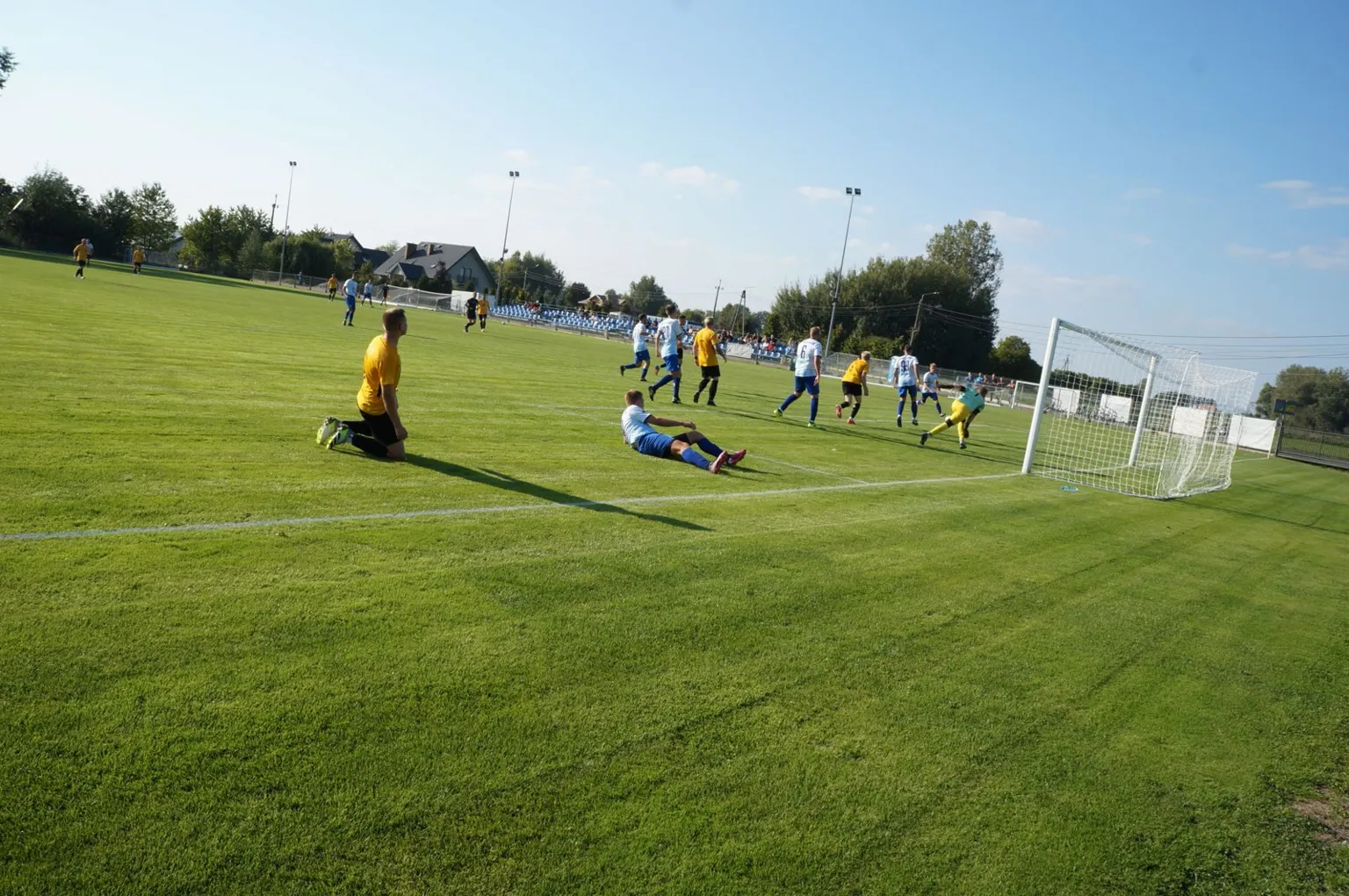 Zdjęcia do artykułu [ZDJĘCIA] Wisła Dziecinów 4:2 KS Wesoła – Relacja z meczu