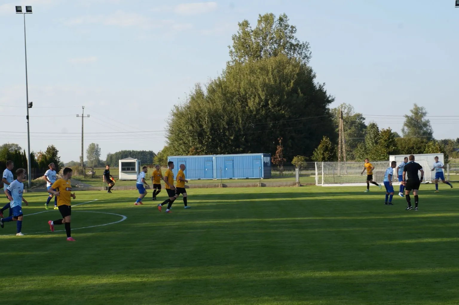 Zdjęcia do artykułu [ZDJĘCIA] Wisła Dziecinów 4:2 KS Wesoła – Relacja z meczu