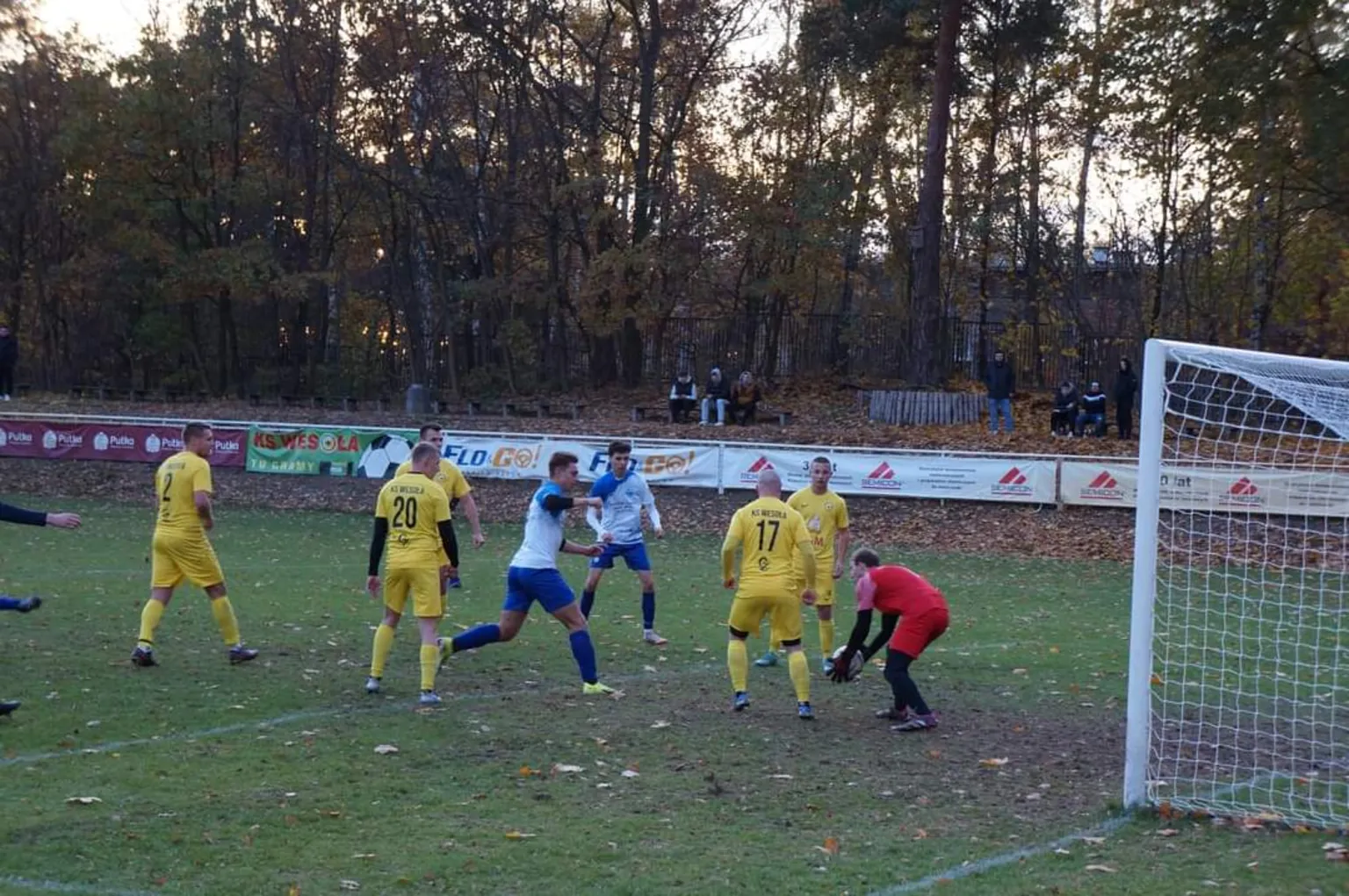 Gol za golem – KS Wesoła pewnie pokonuje KS Sobienie Jeziory