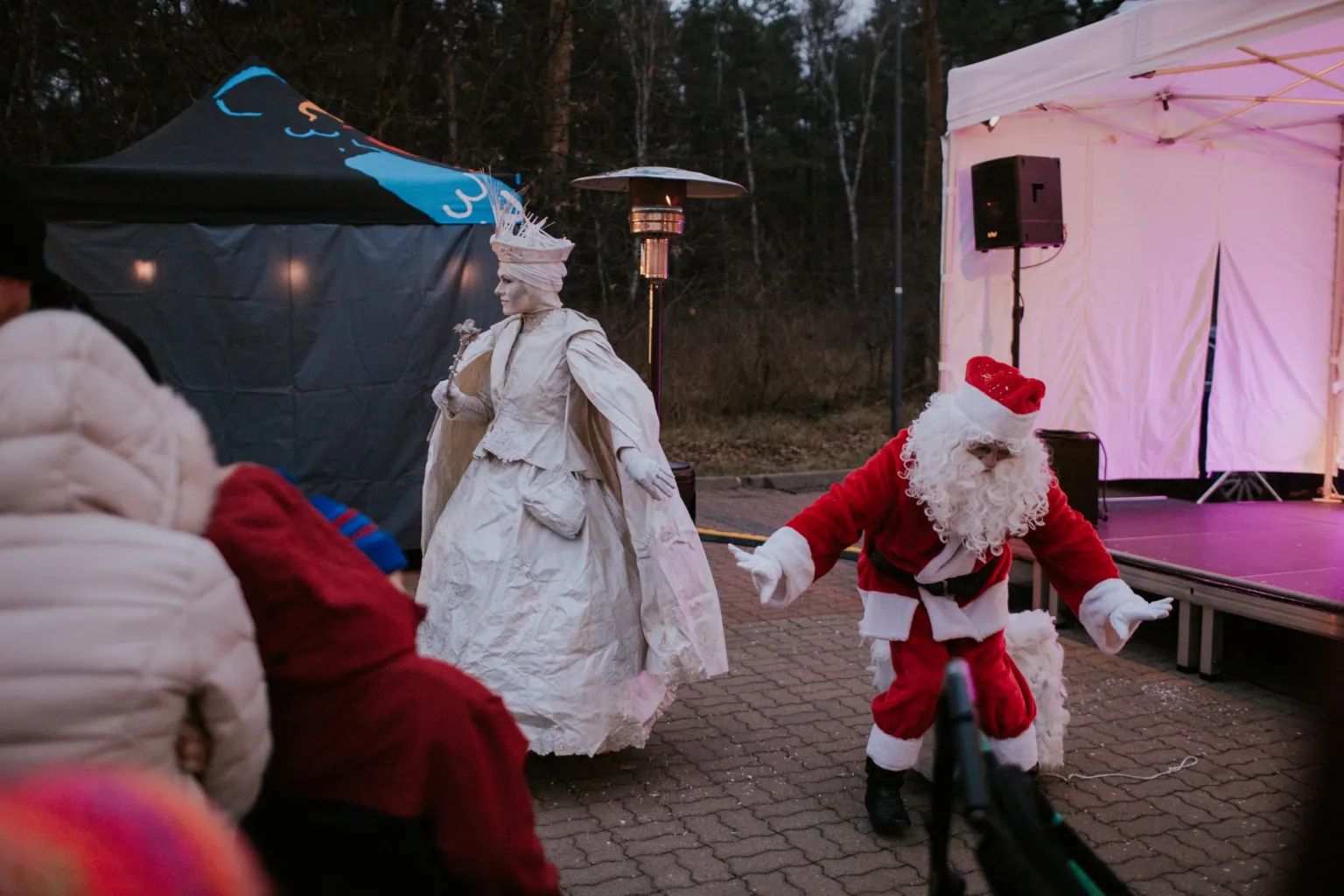 Świąteczny Kiermasz Bożonarodzeniowy w Wesołej – relacja z wydarzenia