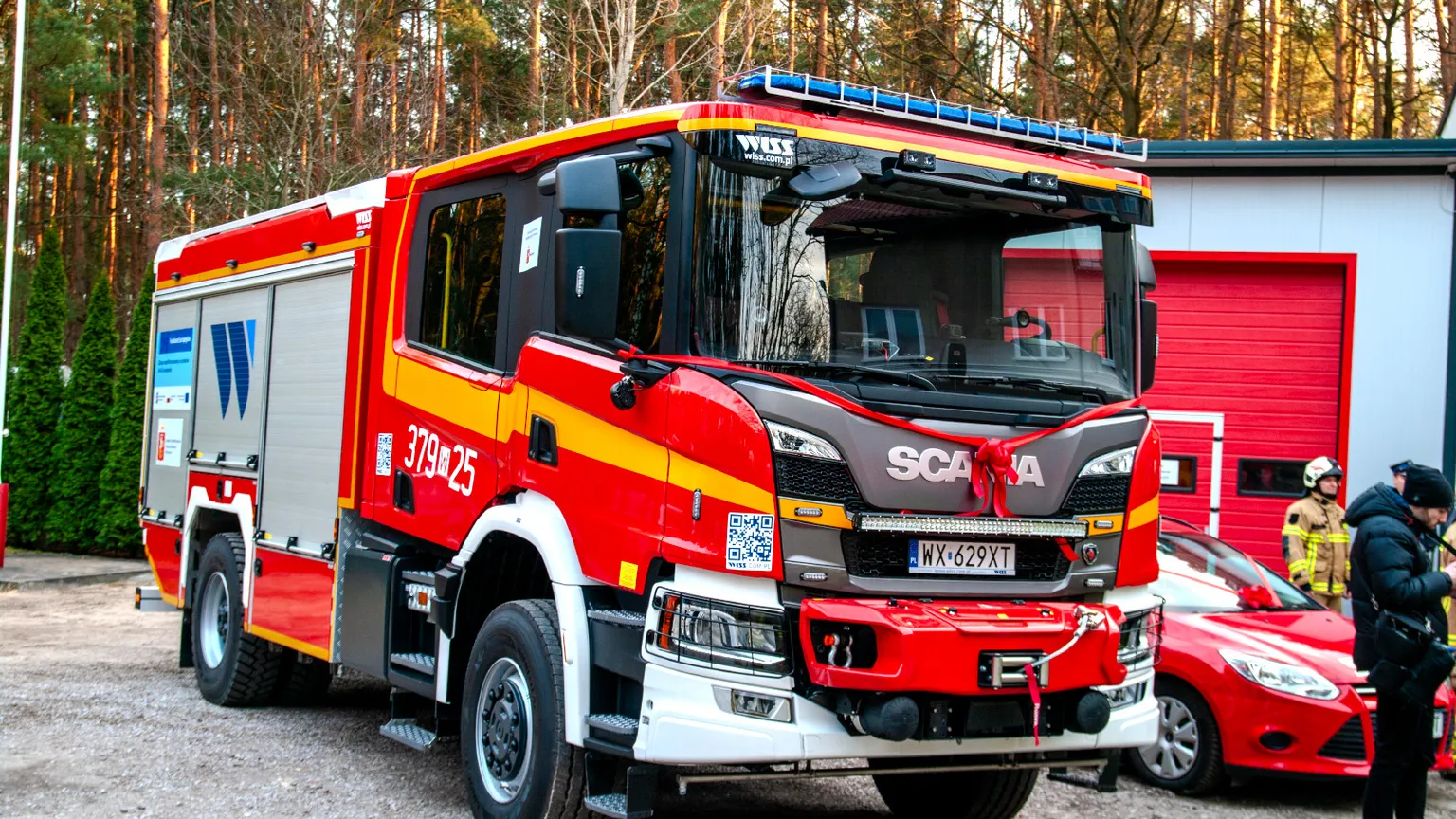 Samochód ratowniczo-gaśniczy marki Scania P420