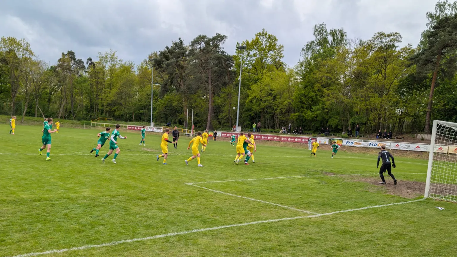 KS Wesoła pokonuje PKS Radość 2:1