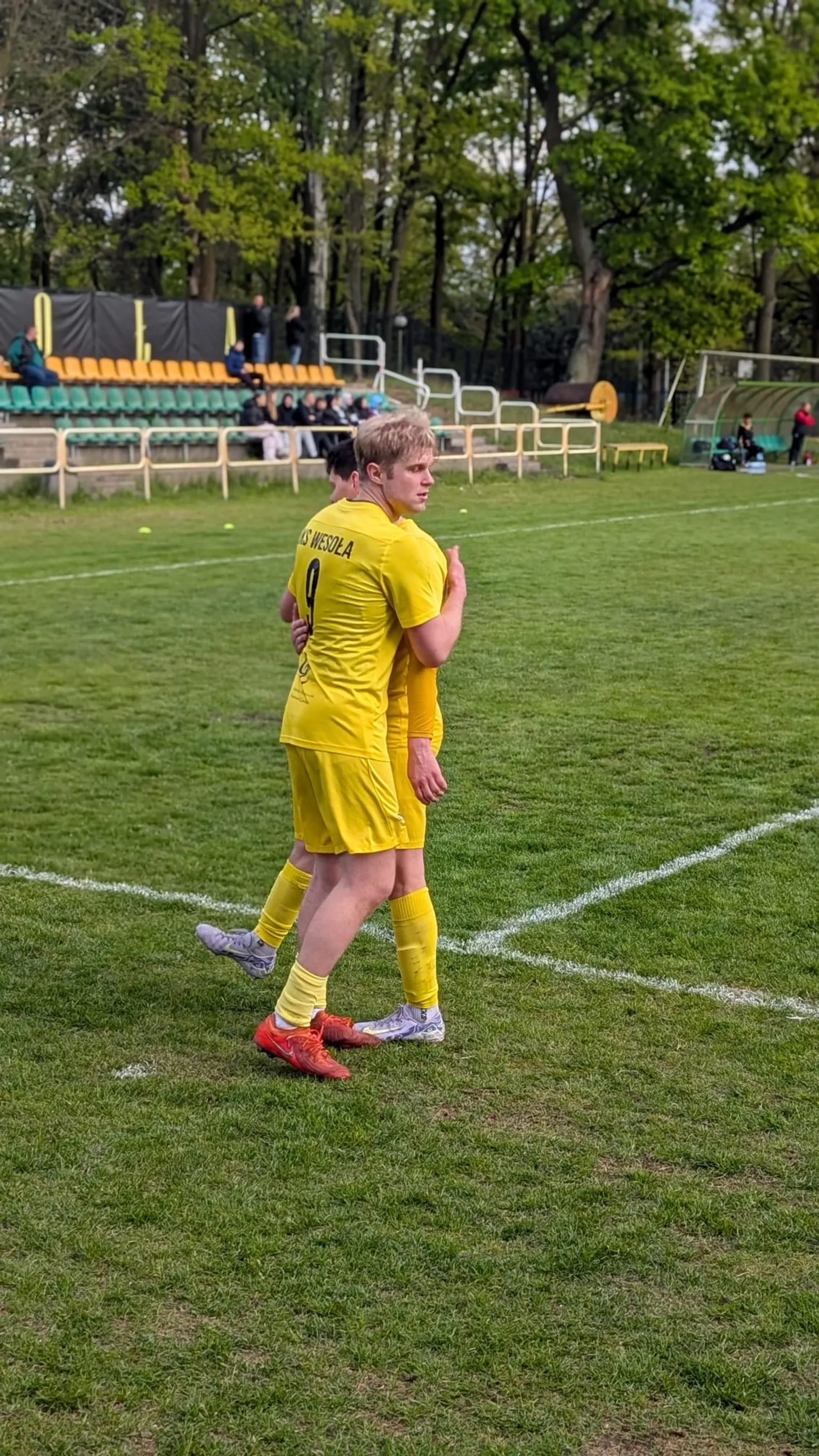 KS Wesoła pokonuje PKS Radość 2:1