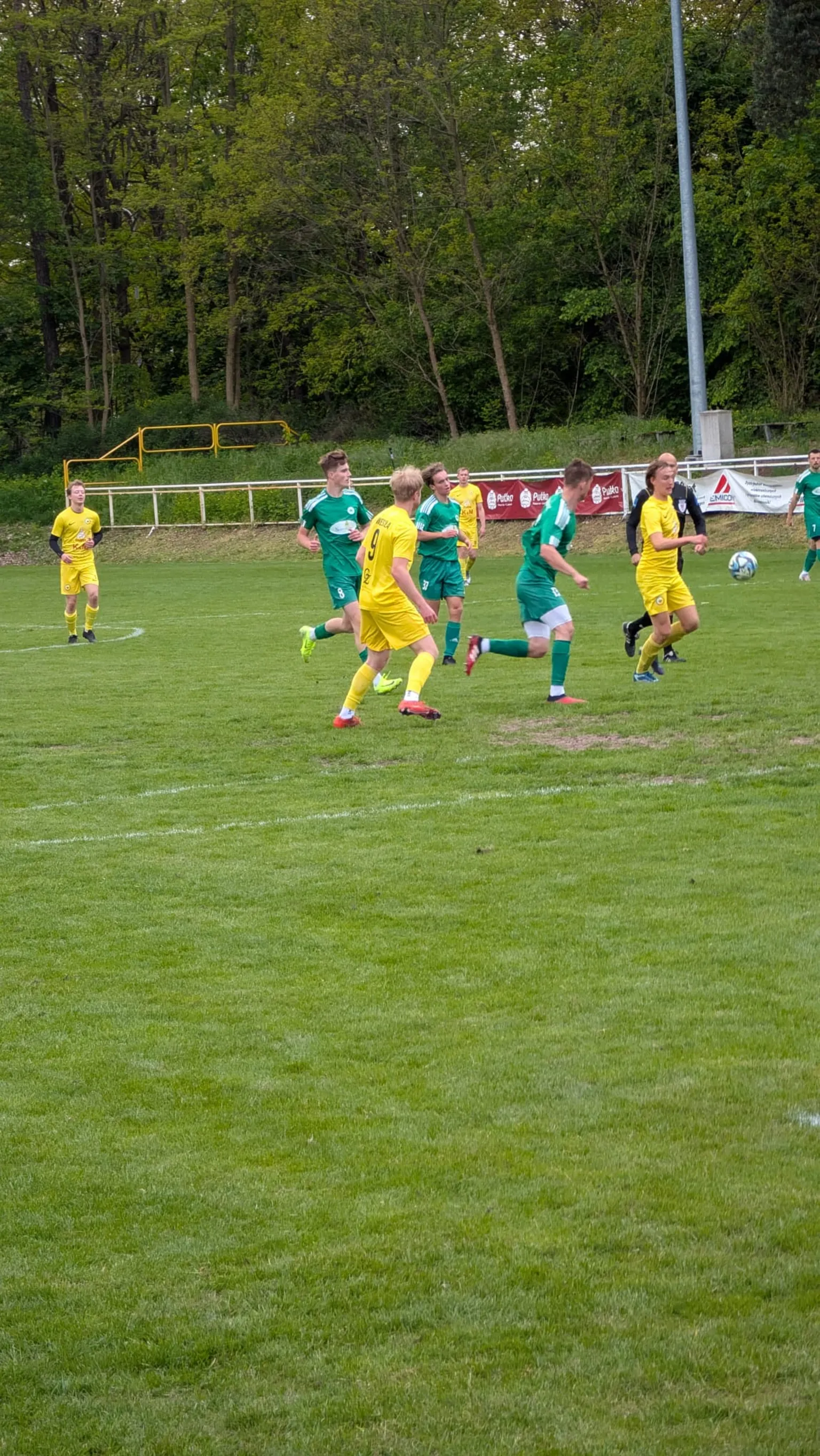 KS Wesoła pokonuje PKS Radość 2:1