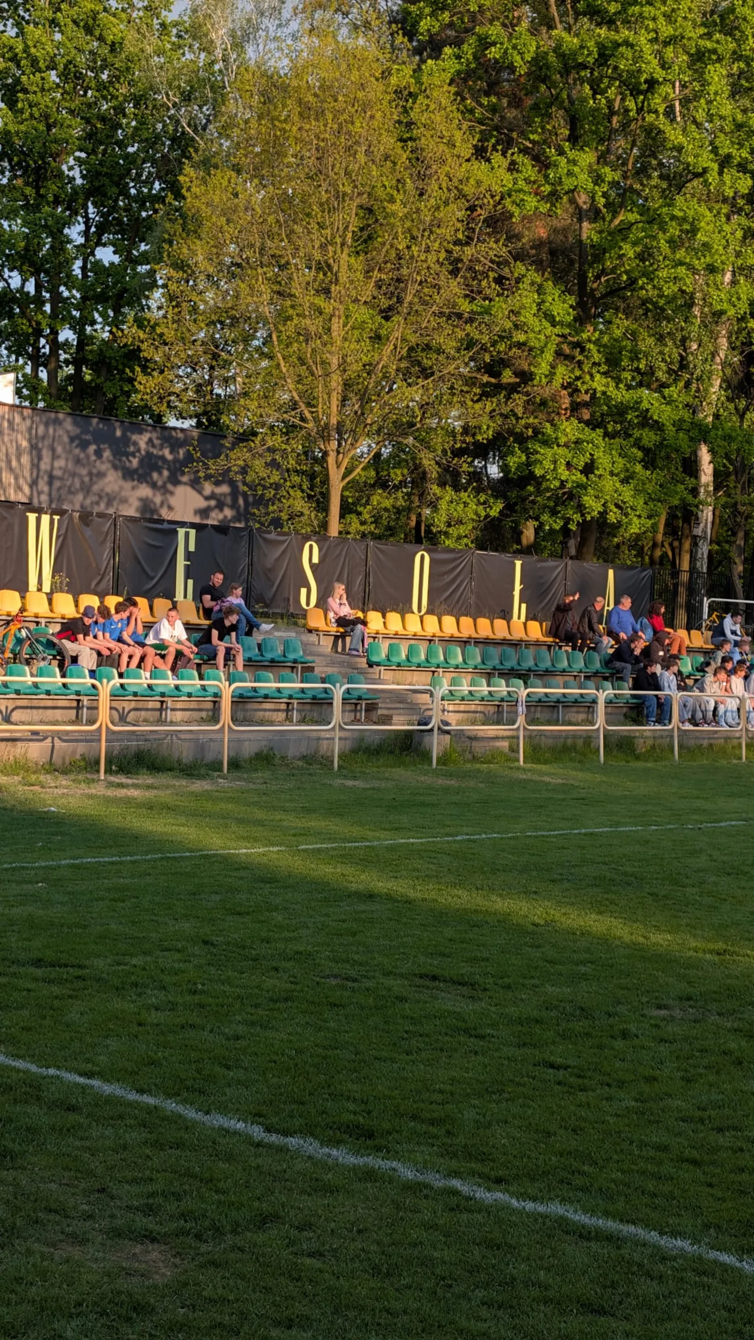 KS Wesoła remisuje z Orłem Parysów po walce i emocjach do końca (1:1)