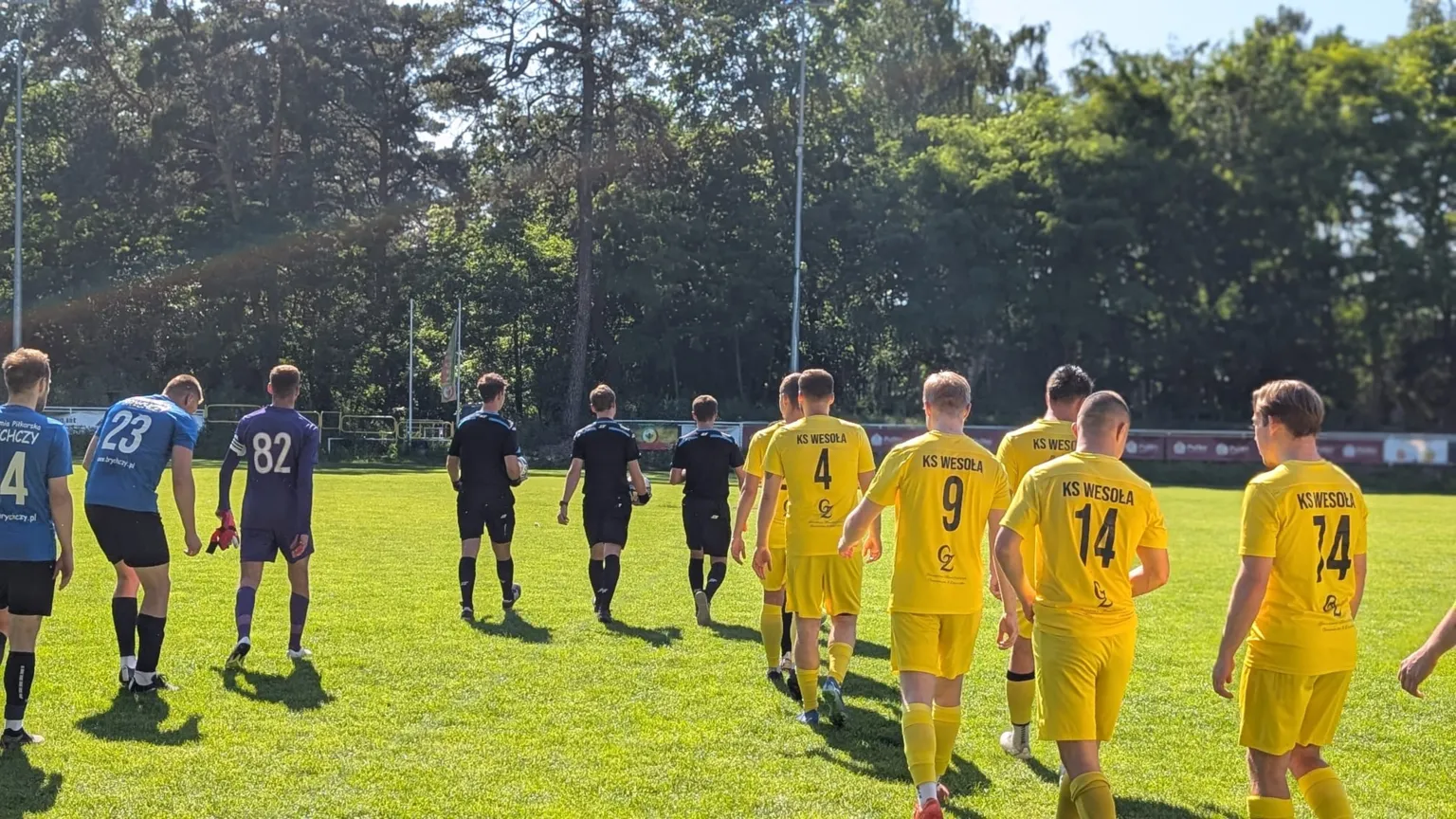 KS Wesoła pokonuje AP Brychczy 3:1 w ostatnim domowym meczu sezonu