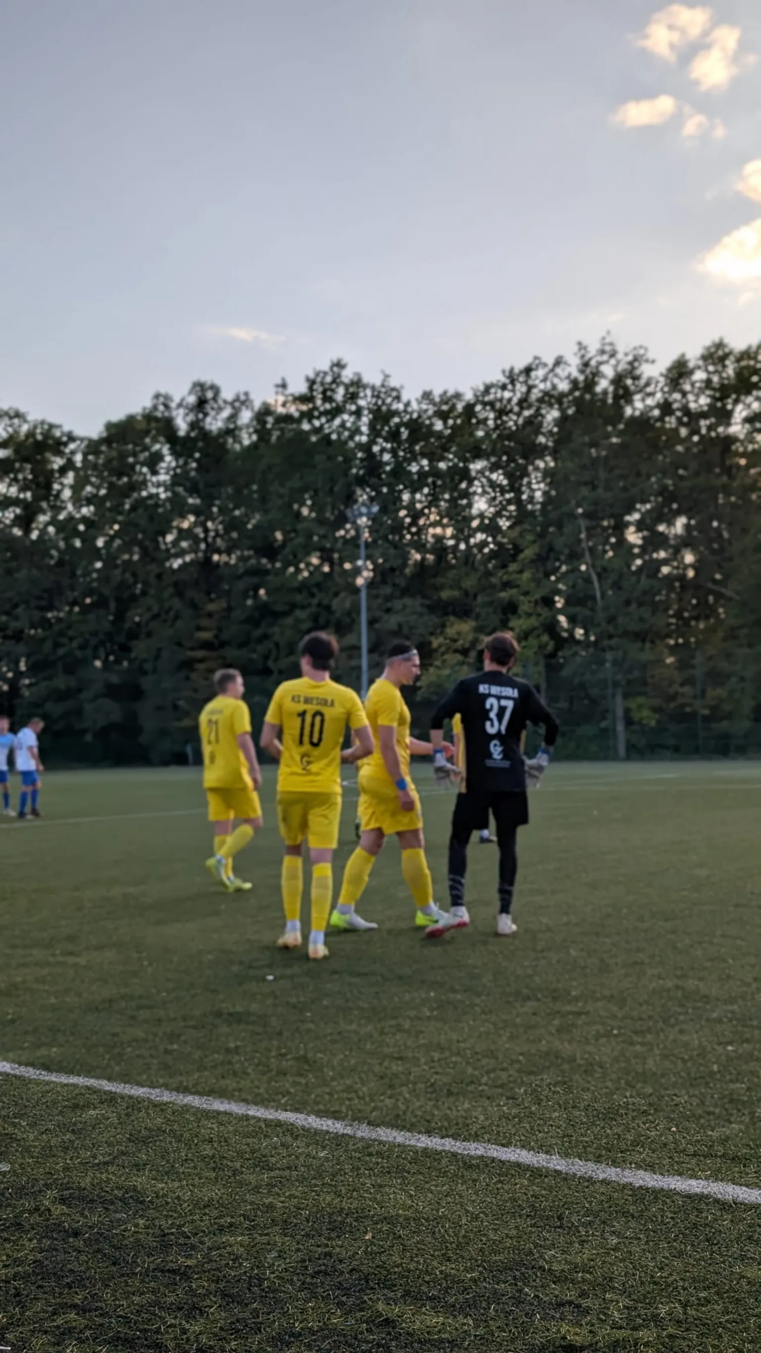 Udany początek sezonu! KS Wesoła wygrywa z KS Glinianka 3:2