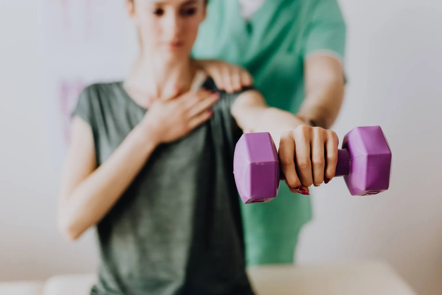 Rehabilitacja coraz bliżej mieszkańców. Jak rozwija się nowoczesna rehabilitacja domowa w Wesołej i Starej Miłosnej?