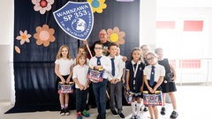 Zdjęcie do artykułu Uczniowie i nauczyciele z SP 353 na Finale WOŚP – uczą ratować życie