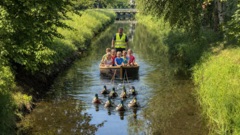 Kanałek Wawerski zyskał nową atrakcję. Tramwaj wodny dla dzieci ruszy już w maju