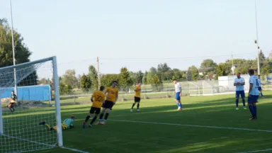 Zdjęcia do artykułu [ZDJĘCIA] Wisła Dziecinów 4:2 KS Wesoła – Relacja z meczu