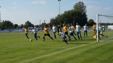 Zdjęcia do artykułu [ZDJĘCIA] Wisła Dziecinów 4:2 KS Wesoła – Relacja z meczu