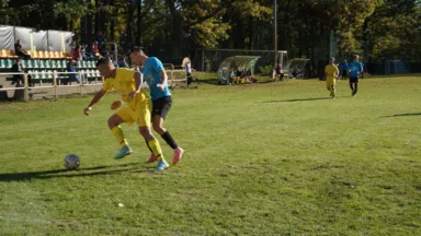 KS Wesoła triumfuje w emocjonującym starciu z Drukarzem II Warszawa 2:1