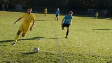 KS Wesoła triumfuje w emocjonującym starciu z Drukarzem II Warszawa 2:1