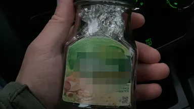 Zamiast musztardy marihuana – policja zatrzymała 48-latka w sklepie