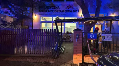 Wypadek przed szkołą w Wesołej – wśród rannych dzieci