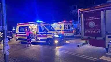 Wypadek przed szkołą w Wesołej – wśród rannych dzieci