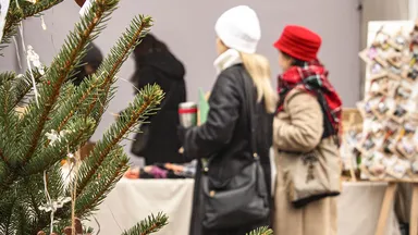 Świąteczny Kiermasz Bożonarodzeniowy w Wesołej – relacja z wydarzenia