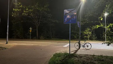 Zdarzenie przy ul. Wspólnej – rowerzystka trafiła do szpitala