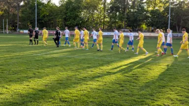 KS Wesoła remisuje z Orłem Parysów po walce i emocjach do końca (1:1)