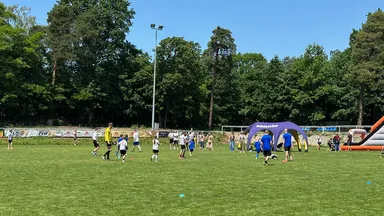 Relacja z wydarzenia: Family Cup 2025 – rodzinny piknik i turniej piłkarski z okazji 35-lecia KS Wesoła