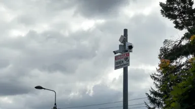 Kamery monitoringu na parkingu przy Urzędzie dzielnicy Wesoła