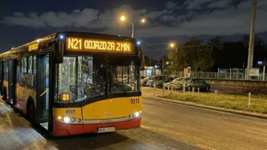 Autobusy nocne N21 i N25 – jakie zmiany są planowane dla mieszkańców Wesołej?