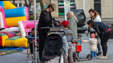 Zdjęcia z poprzedniej edycji zlotu food trucków Sowa Events w Grójcu.
