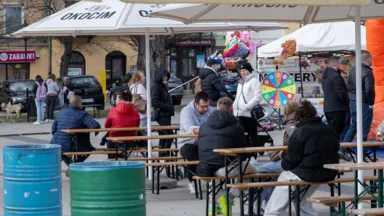 Zdjęcia z poprzedniej edycji zlotu food trucków Sowa Events w Grójcu.