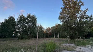 Teren przy Rumiankowej objęty decyzją o warunkach zabudowy na 18 budynków.