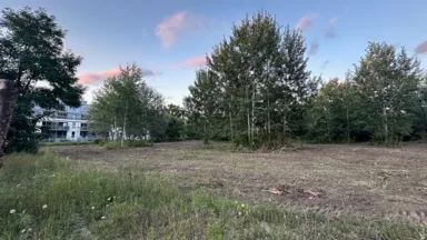 Teren przy Rumiankowej objęty decyzją o warunkach zabudowy na 18 budynków.