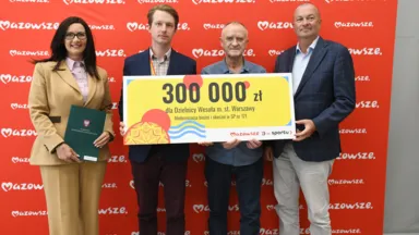 Zdjęcie do artykułu 300 tys. zł z Mazowsza na bieżnię i skocznię przy SP 171