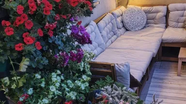 Balkon z Wesołej na podium konkursu „Warszawa w kwiatach i zieleni”
