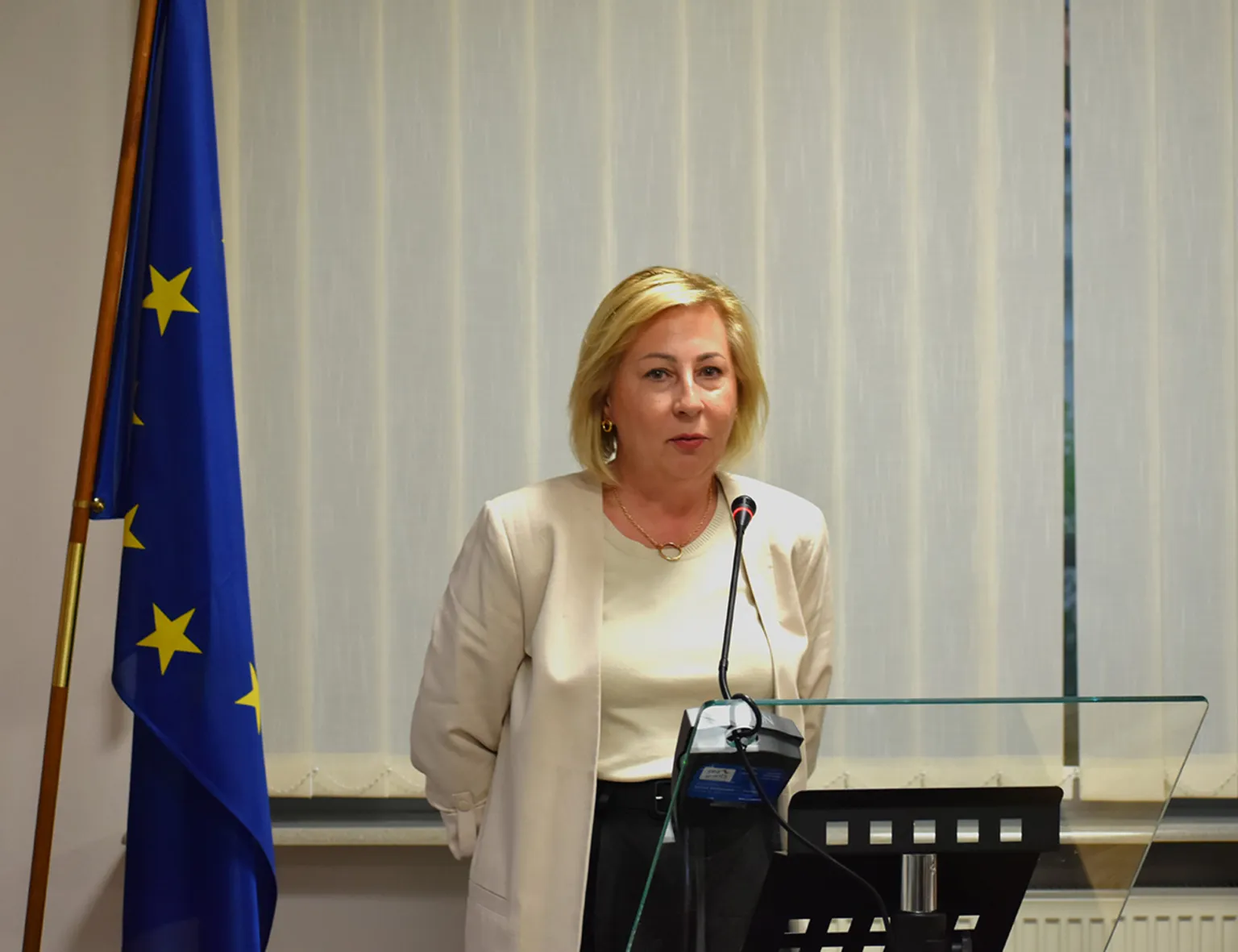 Lidia Cybulska–Przesław - I sesja Rady Dzielnicy Wesoła