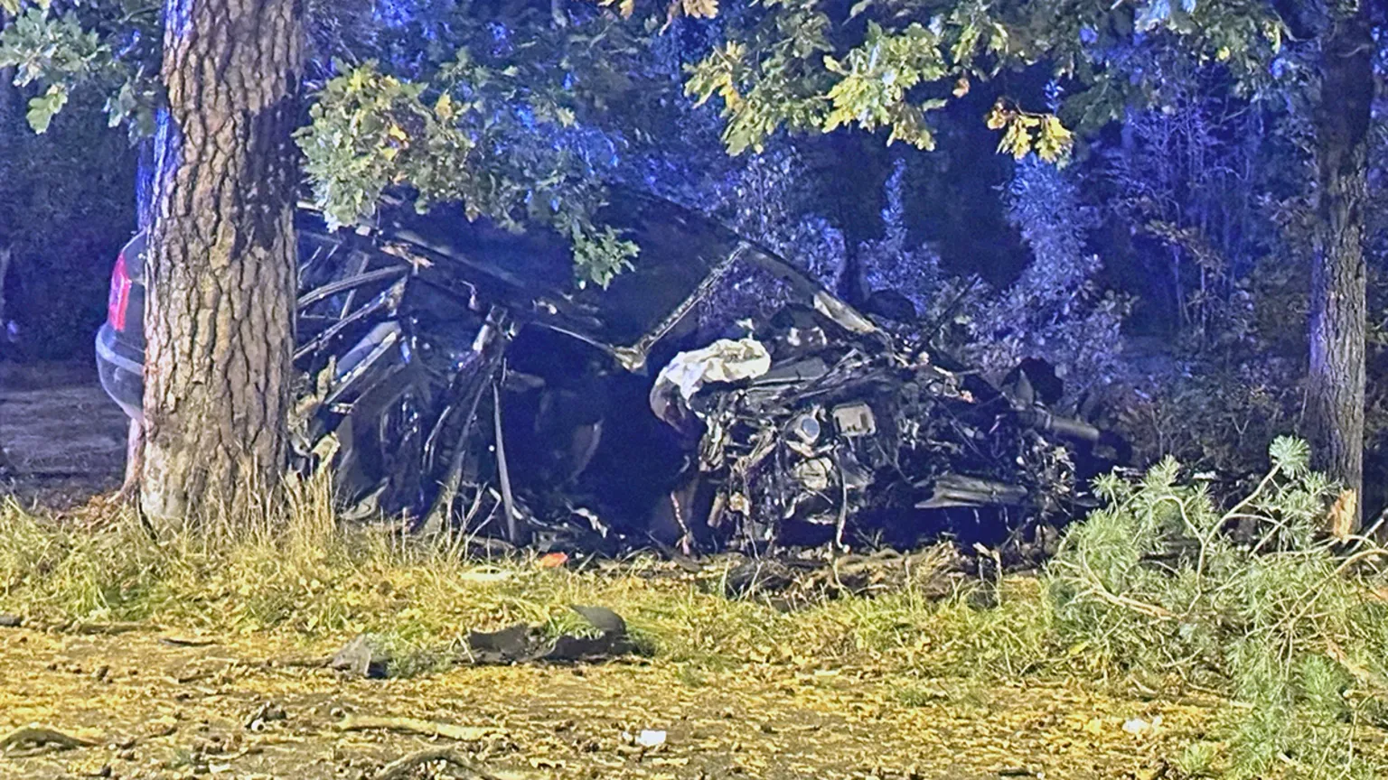 Poważny wypadek na skrzyżowaniu Niemcewicza i Narutowicza w Wesołej – pięć osób w stanie krytycznym