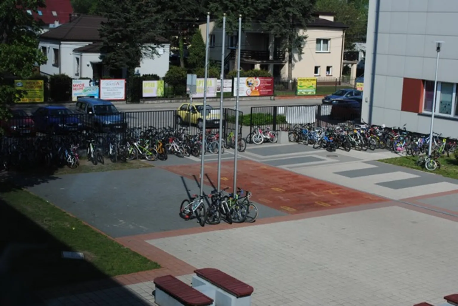 Uczniowie SP 353 rowerami przez maj