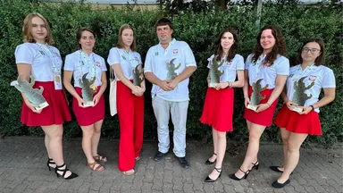 Zdjęcia do artykułu Matylda Brzyzka z Wesołej Mistrzynią Świata w Brydżu Sportowym!