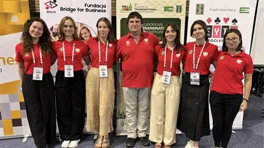 Zdjęcia do artykułu Matylda Brzyzka z Wesołej Mistrzynią Świata w Brydżu Sportowym!