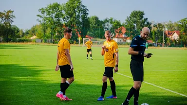 Zdjęcia do artykułu Zacięta walka na inaugurację sezonu: KS Wesoła remisuje z AP Eskadra