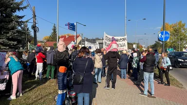 Głośny sprzeciw mieszkańców Starej Miłosny - Fotorelacja i Kluczowe Postulaty