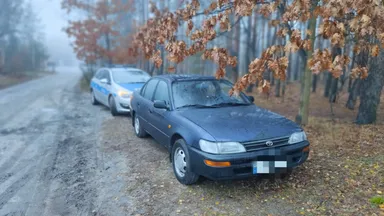Zatrzymany z kradzioną toyotą i narkotykami – interwencja policji w Wesołej