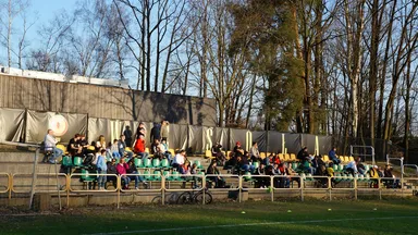 Relacja z meczu KS Wesoła – AP Eskadra: trudne starcie z liderem