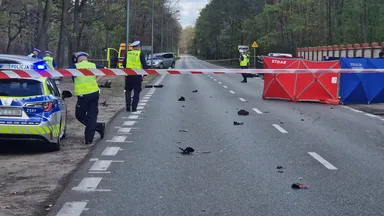 Tragiczny wypadek w Marysinie Wawerskim. Nie żyje pieszy, dwie osoby w szpitalu