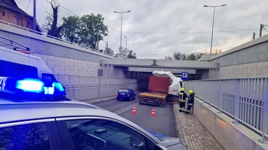 Duże utrudnienia w Sulejówku po uszkodzeniu nowego tunelu