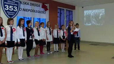 Zdjęcie do artykułu Obchody 95 rocznicy odzyskania niepodległości przez Polskę w SP353