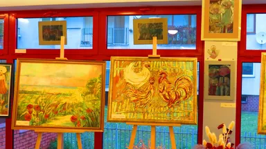 Zdjęcie do artykułu Relacja z II wernisażu w galerii „Słoń w porcelanie”