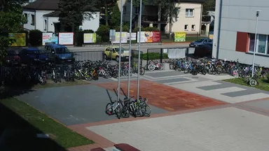 Uczniowie SP 353 rowerami przez maj